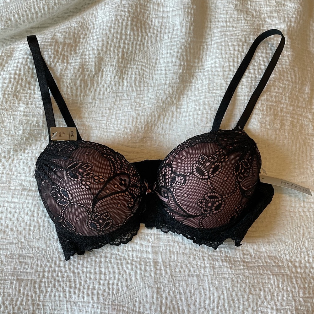 sophie b. Push-Up Lace Bra 34B NWT